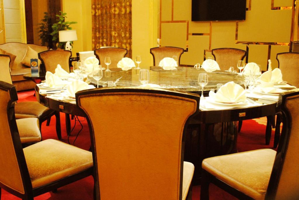 Datong Weidu International Hotel Dış mekan fotoğraf